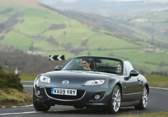 Photos of Mazda MX-5 Roadster-Coupe UK-spec (NC2) 2008–12