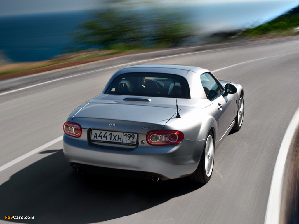 Photos of Mazda MX-5 Roadster-Coupe (NC) 2008 (1024 x 768)