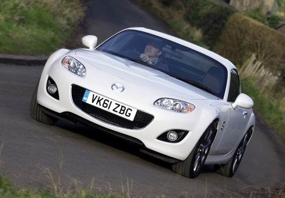 Photos of Mazda MX-5 Roadster-Coupe Venture (NC2) 2012