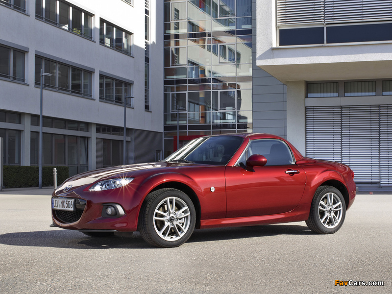 Photos of Mazda MX-5 Roadster-Coupe (NC3) 2012 (800 x 600)