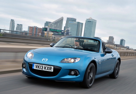 Photos of Mazda MX-5 Roadster-Coupe Sport Graphite (NC3) 2013
