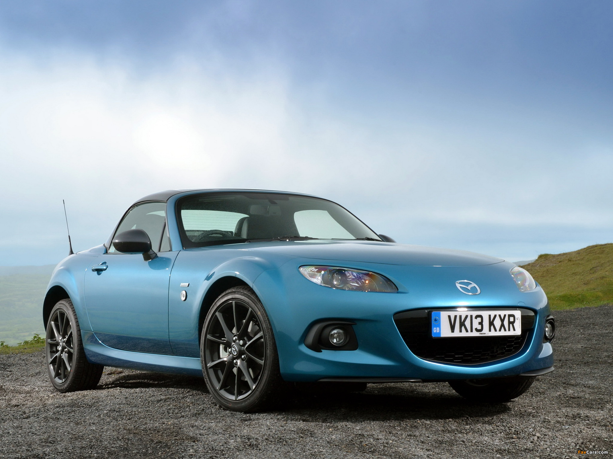 Photos of Mazda MX-5 Roadster-Coupe Sport Graphite (NC3) 2013 (2048 x 1536)