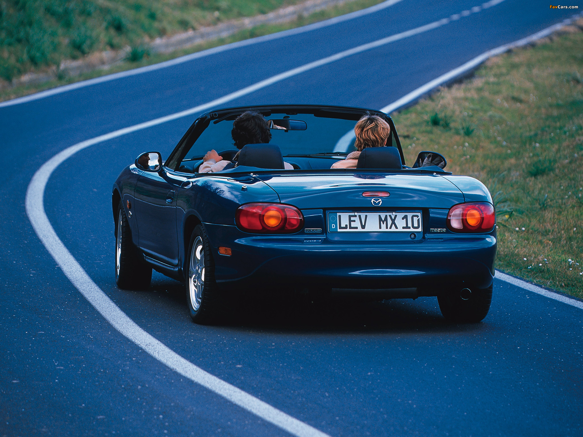 Pictures of Mazda MX-5 10th Anniversary (NB) 1999 (2048 x 1536)