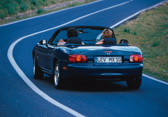 Pictures of Mazda MX-5 10th Anniversary (NB) 1999