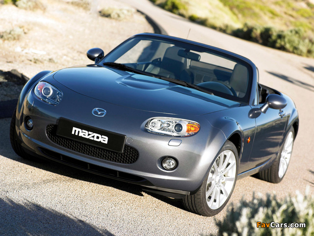 Pictures of Mazda MX-5 Roadster (NC1) 2005–08 (640 x 480)