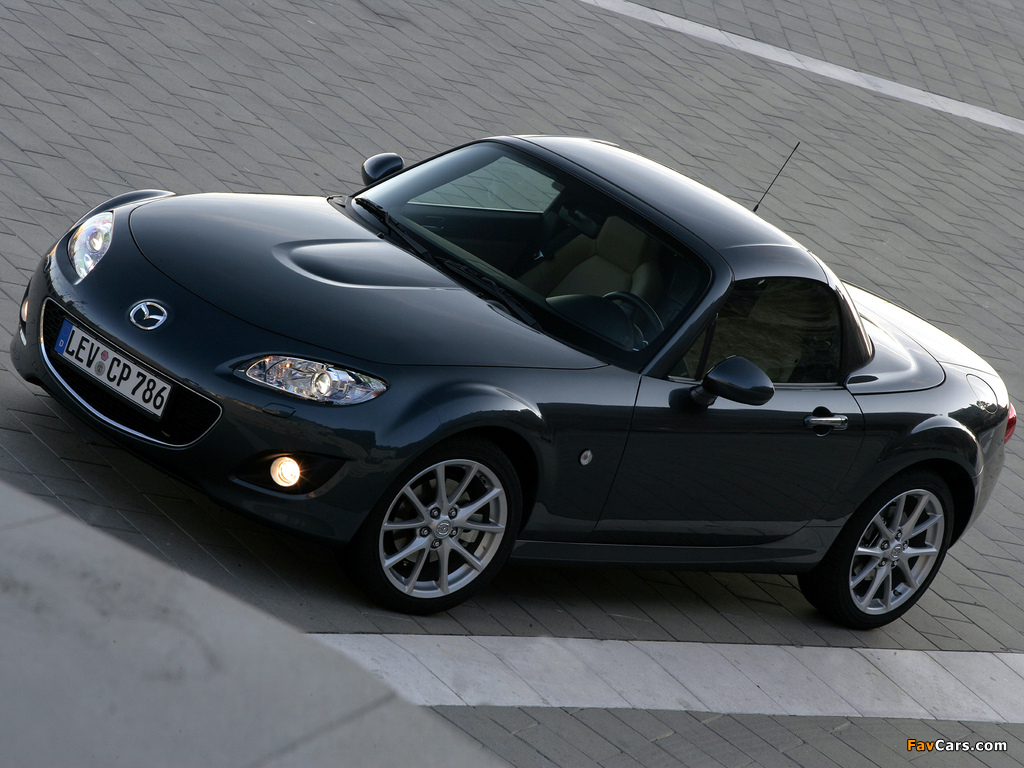 Pictures of Mazda MX-5 Roadster-Coupe (NC) 2008 (1024 x 768)