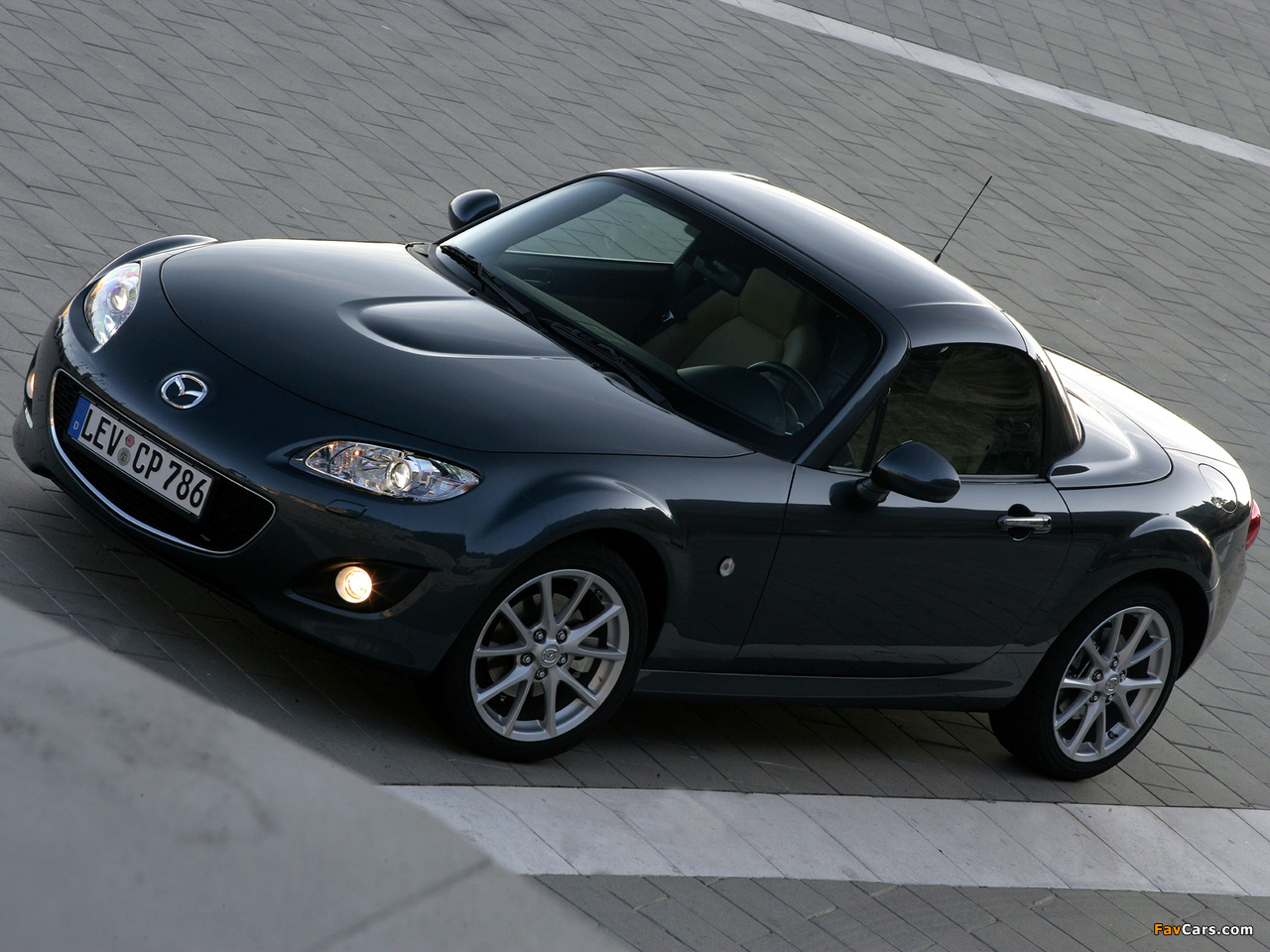 Pictures of Mazda MX-5 Roadster-Coupe (NC) 2008 (1280 x 960)