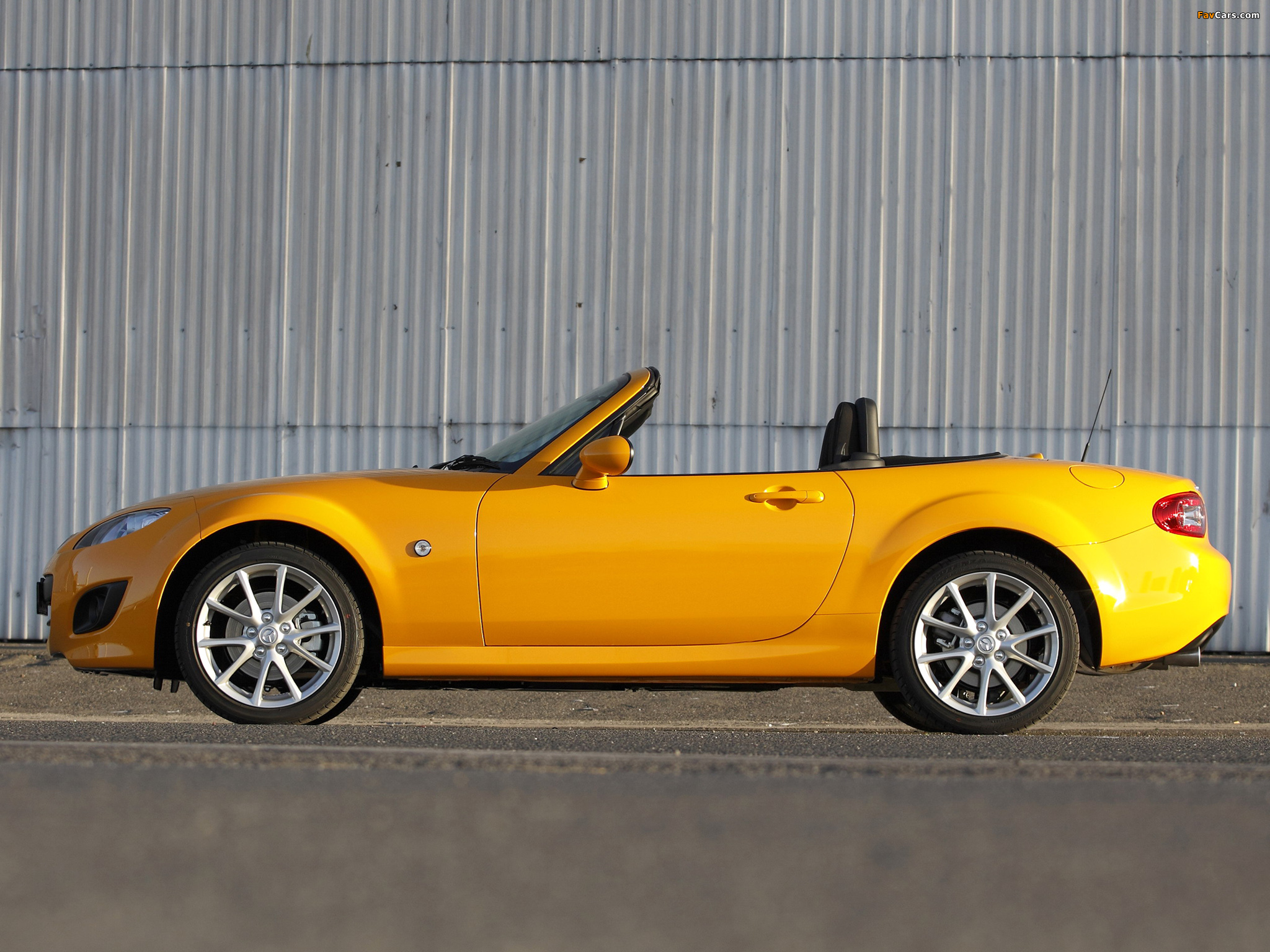Pictures of Mazda MX-5 Roadster AU-spec (NC2) 2008–12 (2048 x 1536)