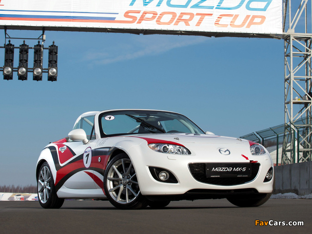 Pictures of Mazda MX-5 GT Race Car (NC2) 2011 (640 x 480)
