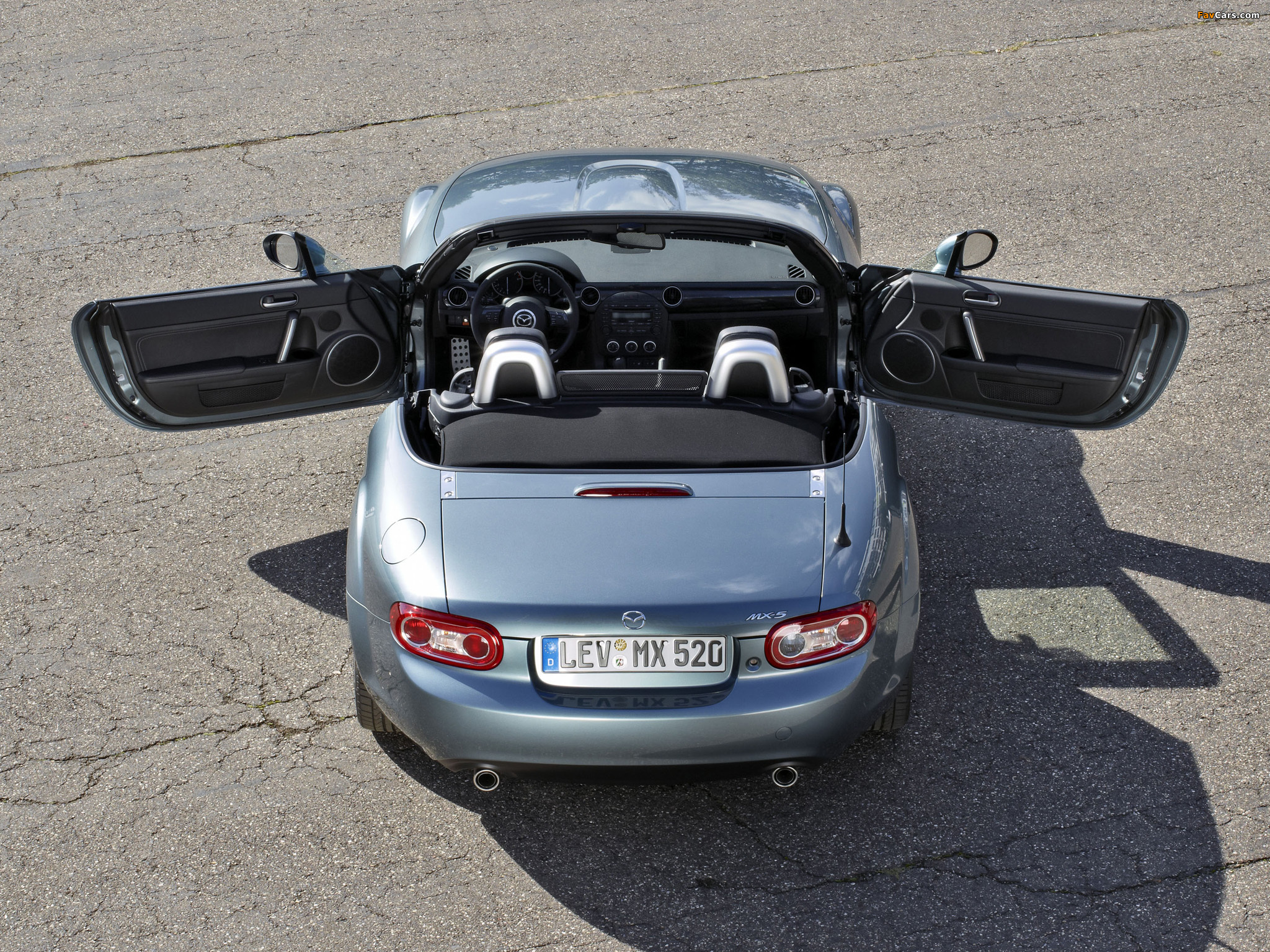 Pictures of Mazda MX-5 Roadster (NC3) 2012 (2048 x 1536)