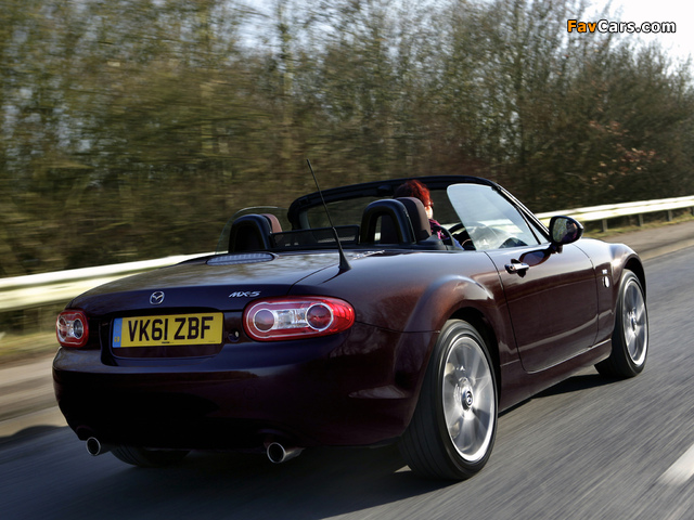 Pictures of Mazda MX-5 Roadster Venture (NC2) 2012 (640 x 480)