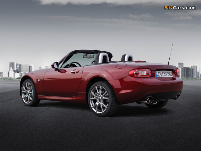 Pictures of Mazda MX-5 Roadster Spring Edition (NC3) 2013 (640 x 480)