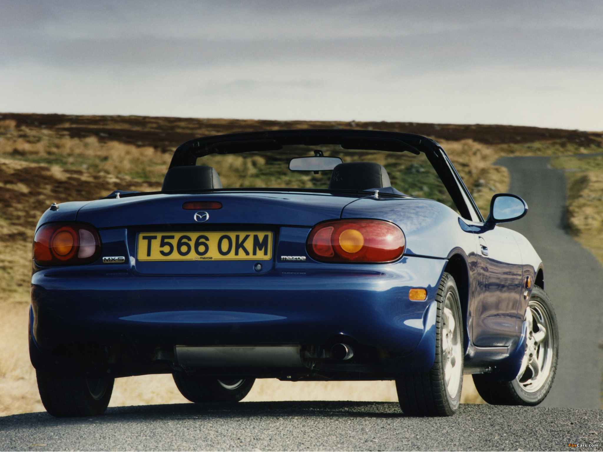 Mazda MX-5 10th Anniversary UK-spec (NB) 1999 wallpapers (2048 x 1536)