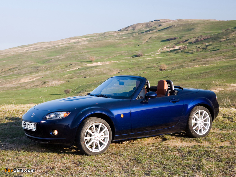 Mazda MX-5 Roadster-Coupe (NC) 2005–08 wallpapers (800 x 600)