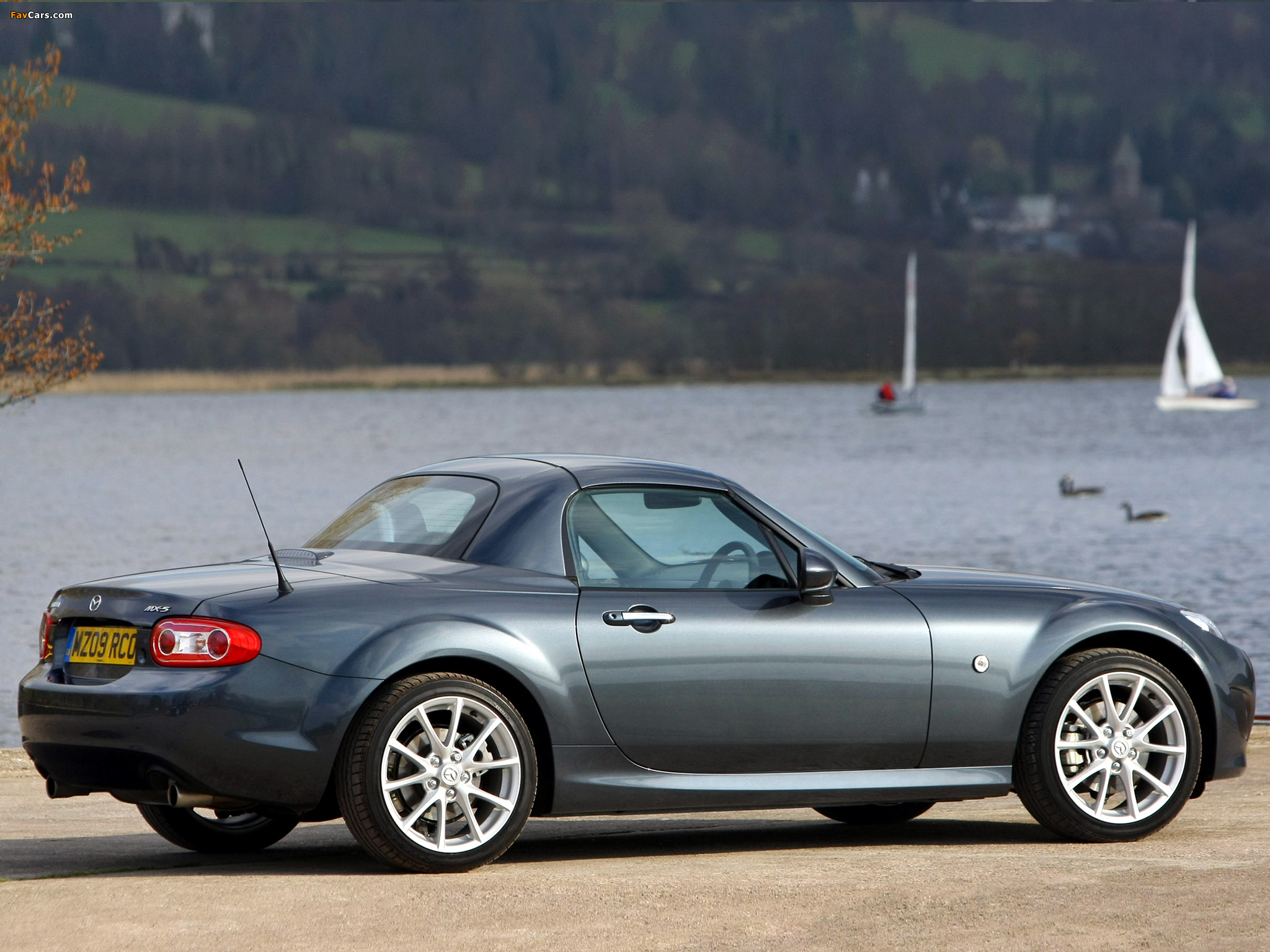 Mazda MX-5 Roadster-Coupe UK-spec (NC2) 2008–12 wallpapers (2048 x 1536)