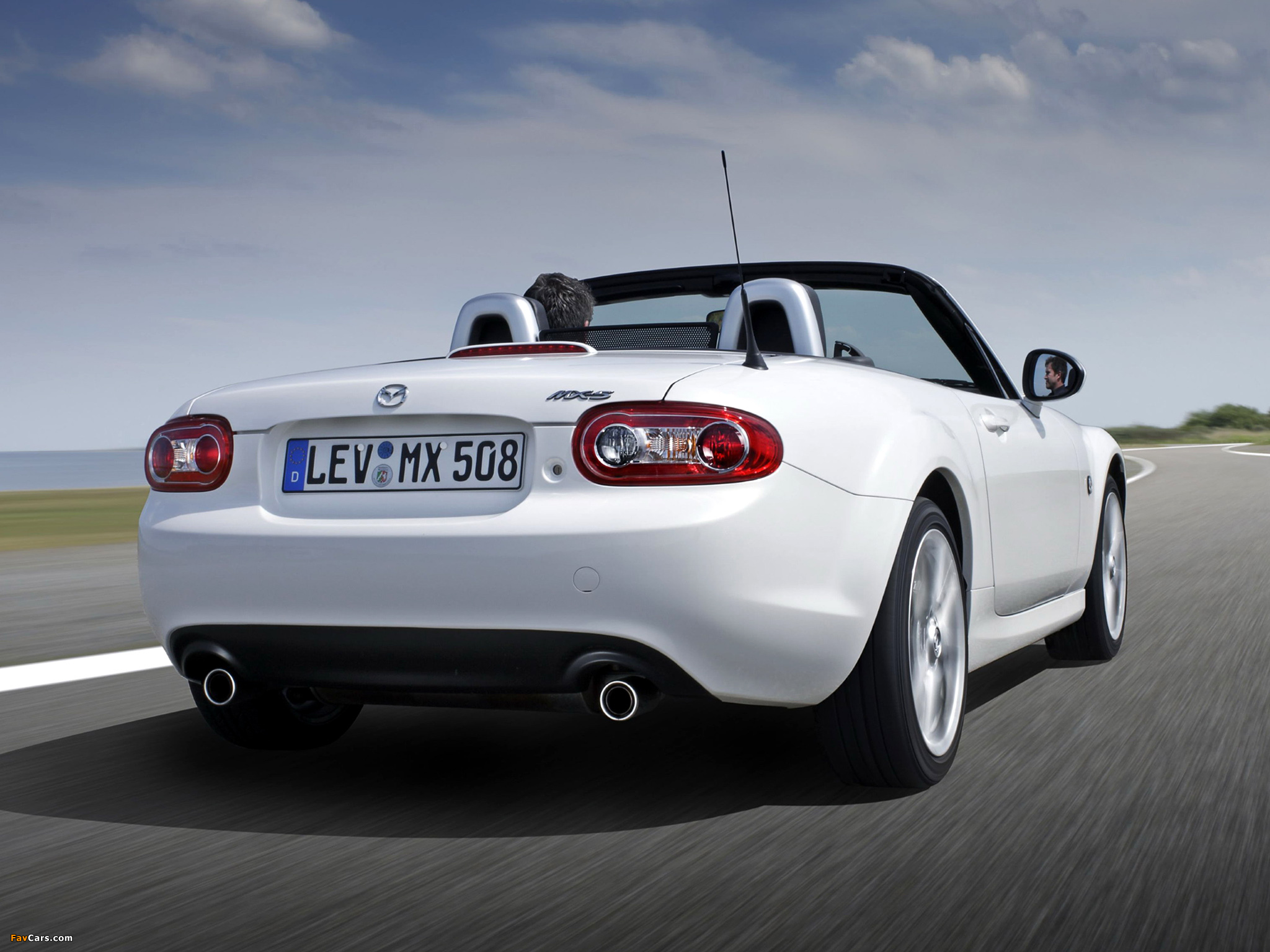 Mazda MX-5 Roadster (NC2) 2008–12 wallpapers (2048 x 1536)