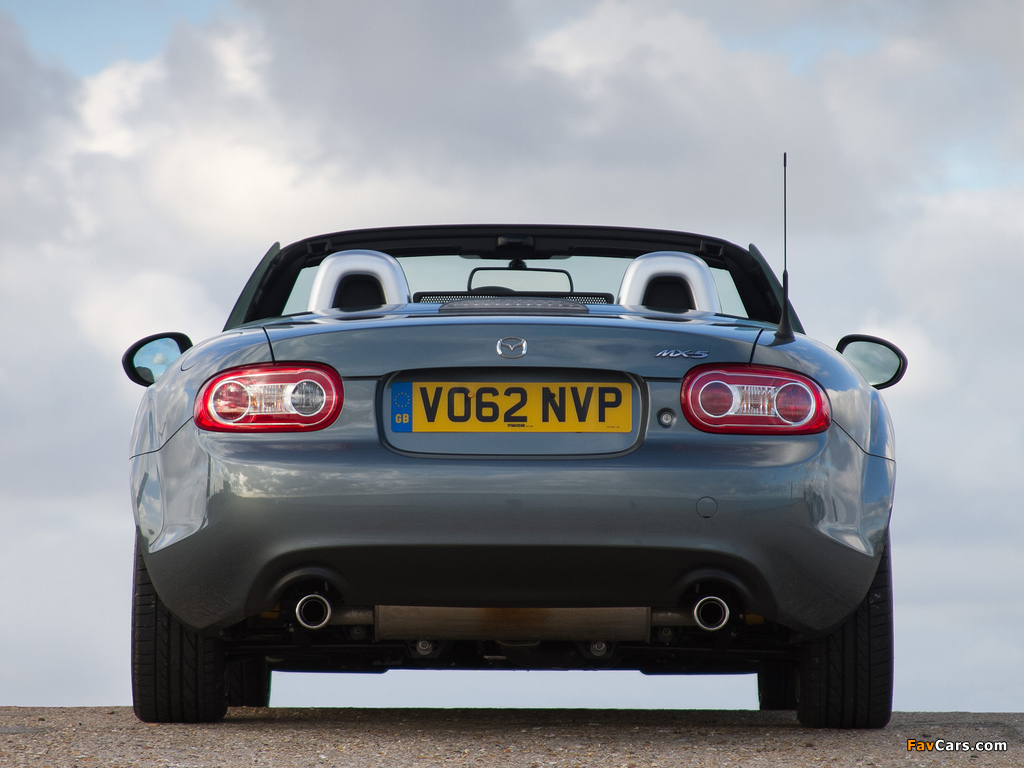Mazda MX-5 Roadster-Coupe UK-spec (NC3) 2012 wallpapers (1024 x 768)
