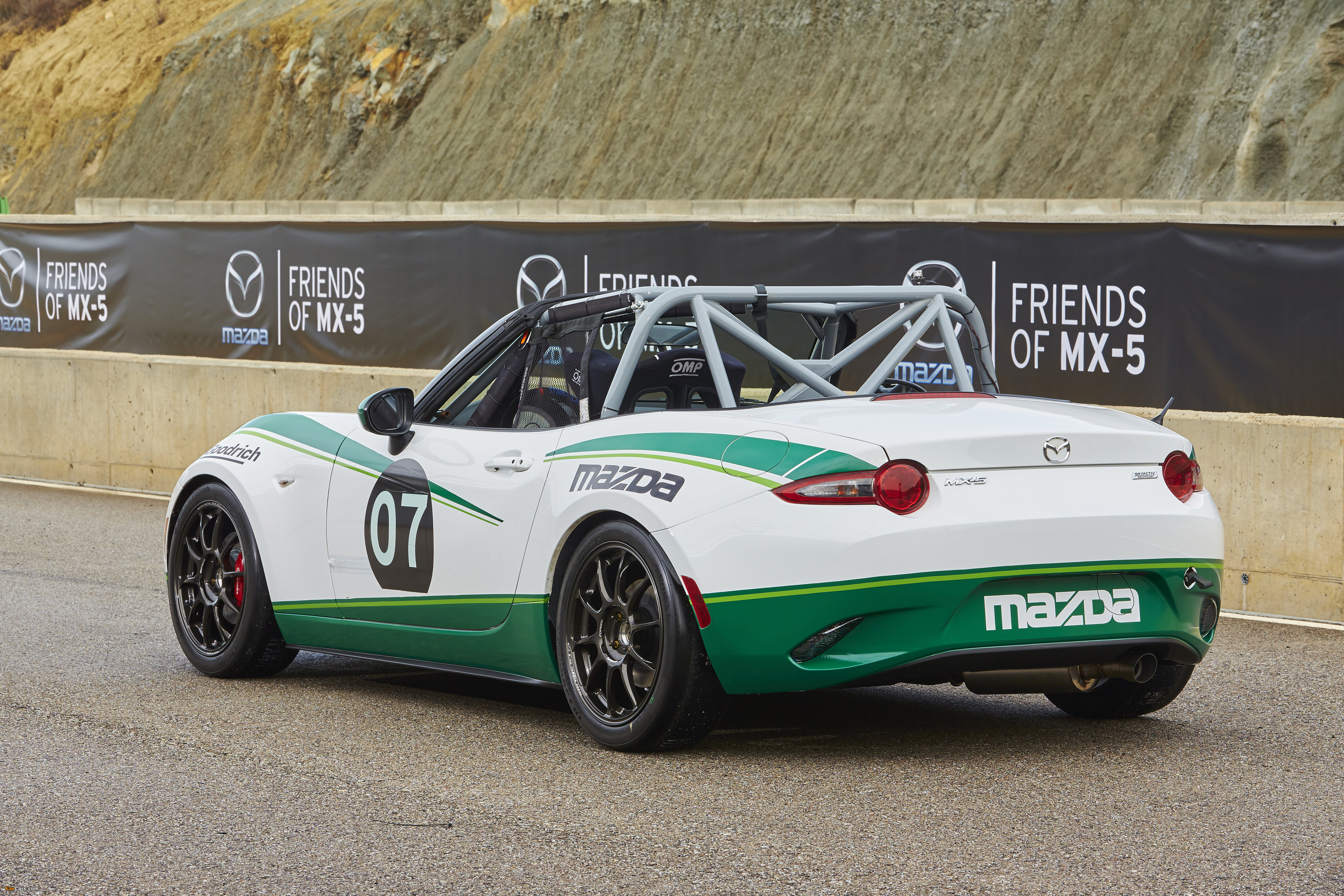 Mazda MX-5 Cup (ND) 2015 wallpapers (4096 x 2731)