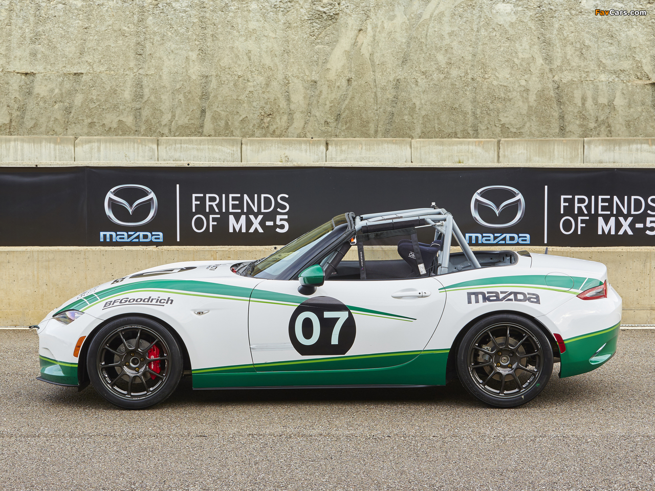 Mazda MX-5 Cup (ND) 2015 wallpapers (1280 x 960)