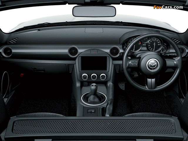 Mazda Roadster 2012 photos (640 x 480)