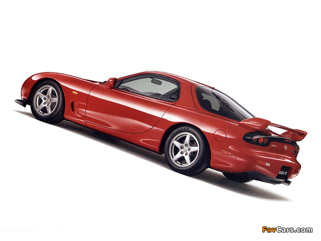 Images of Mazda RX-7 Type R Bathurst (FD3S) 2001–03 (640 x 480)