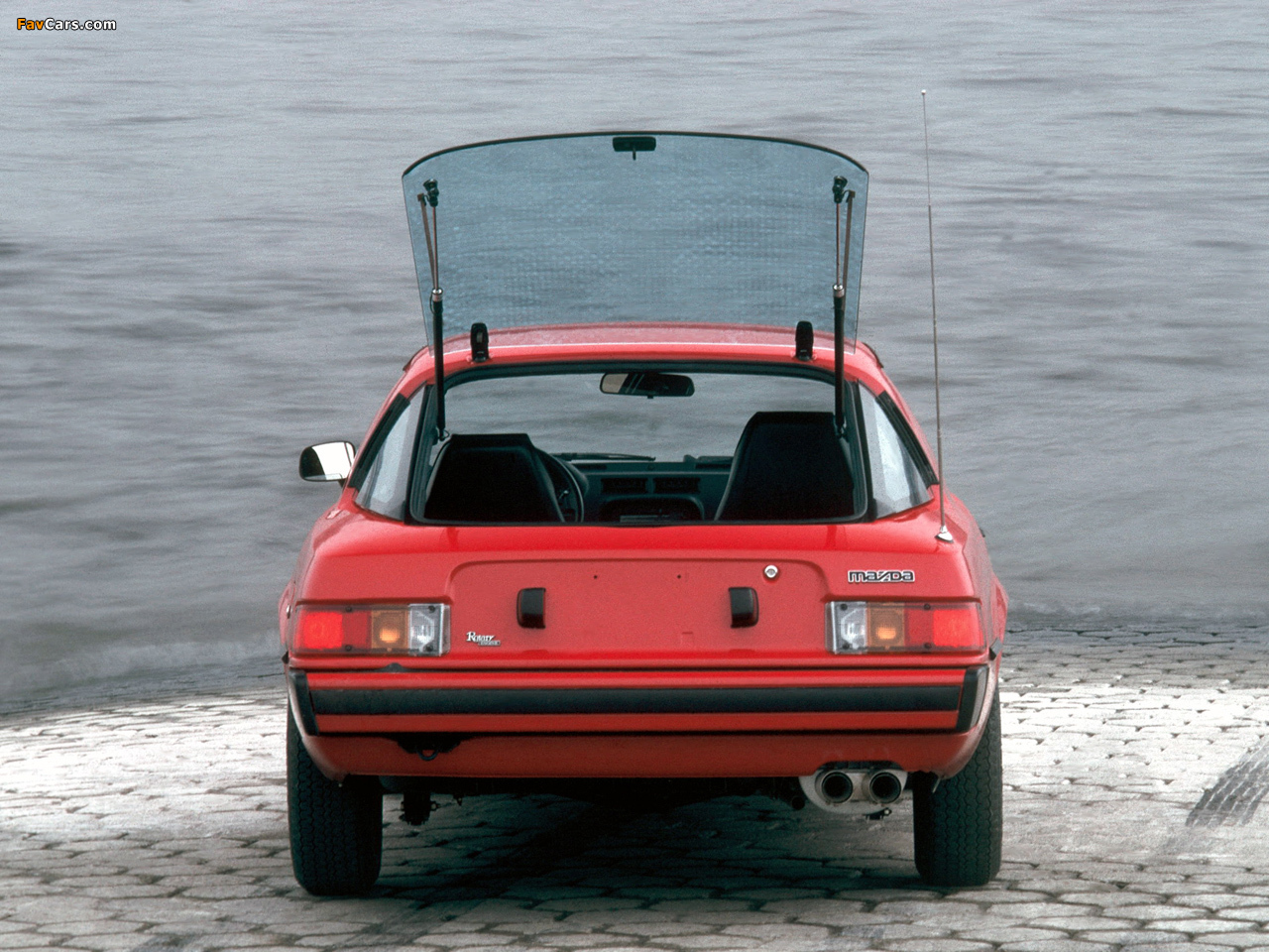 Mazda RX-7 (SA) 1978–81 pictures (1280 x 960)