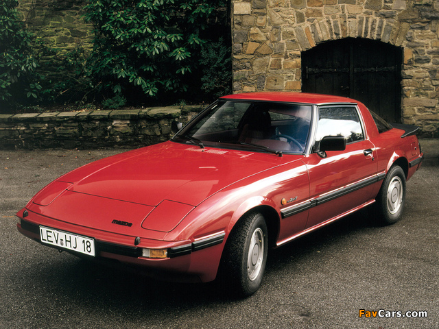 Mazda RX-7 (SA) 1981–85 pictures (640 x 480)