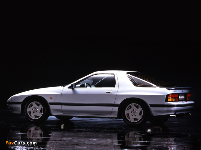 Mazda RX-7 Turbo II (FC) 1985–91 images (640 x 480)