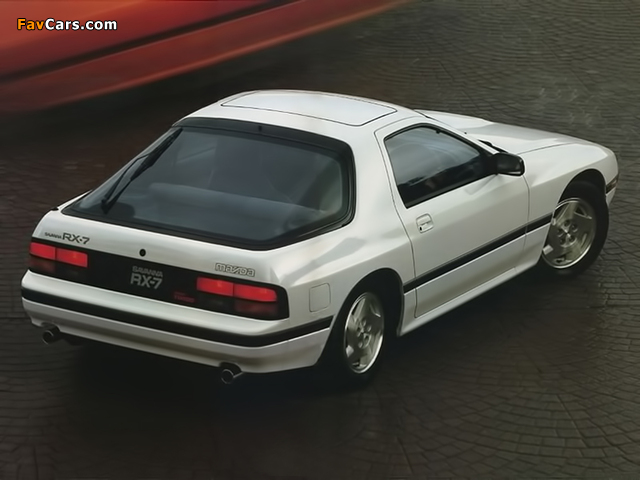 Mazda Savanna RX-7 (FC) 1985–91 wallpapers (640 x 480)