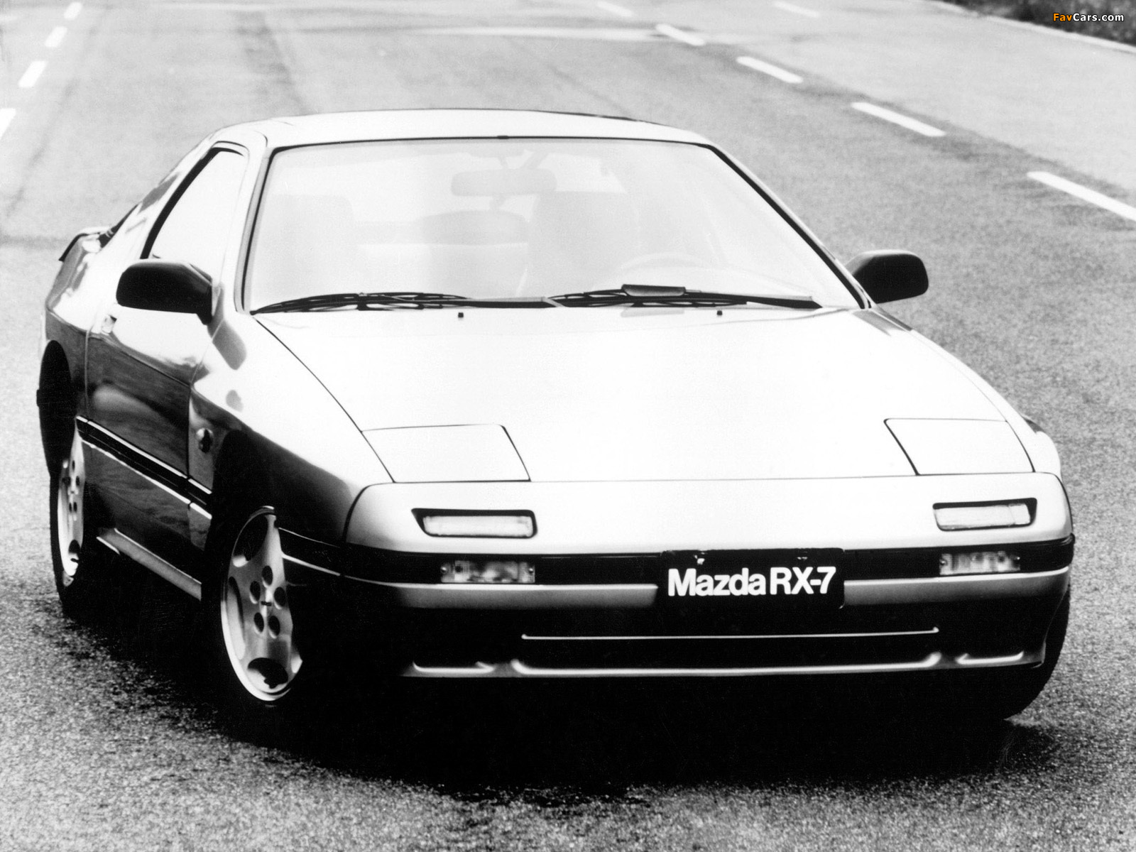 Mazda RX-7 (FC) 1985–91 wallpapers (1600 x 1200)