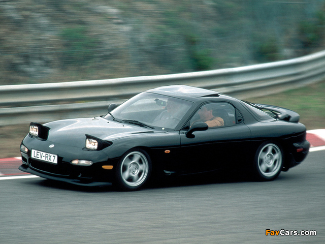 Mazda RX-7 (FD) 1991–2002 photos (640 x 480)