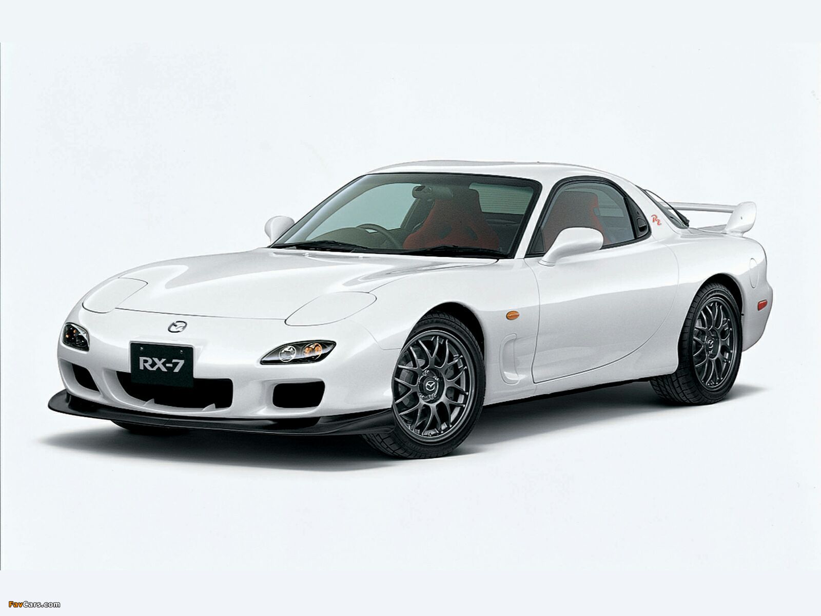 Mazda RX-7 Type RZ (FD3S) 2000–03 wallpapers (1600 x 1200)