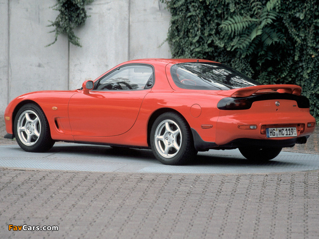 Pictures of Mazda RX-7 (FD) 1991–2002 (640 x 480)