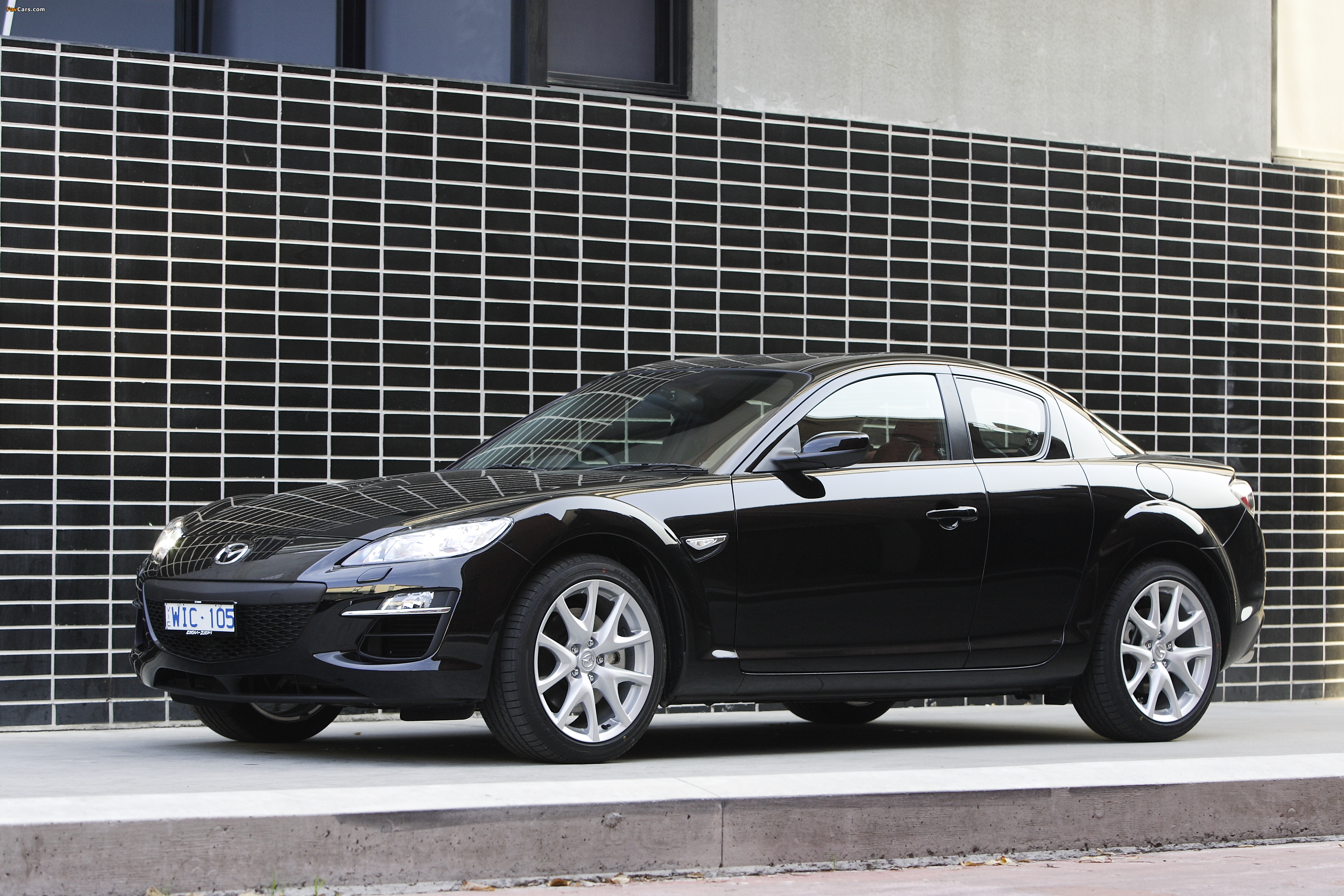 Images of Mazda RX-8 Luxury AU-spec 2008–11 (3504 x 2336)