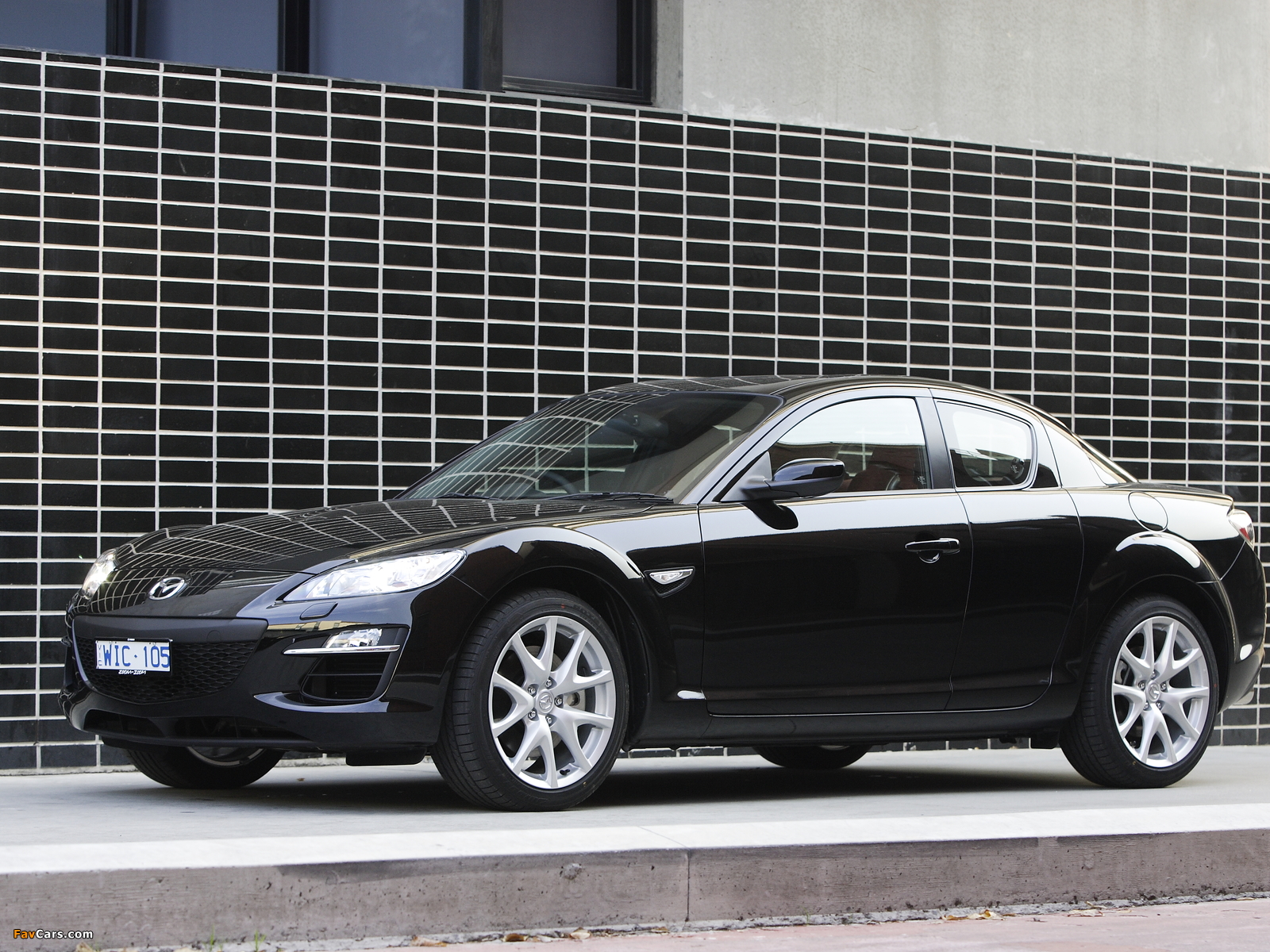 Images of Mazda RX-8 Luxury AU-spec 2008–11 (1600 x 1200)