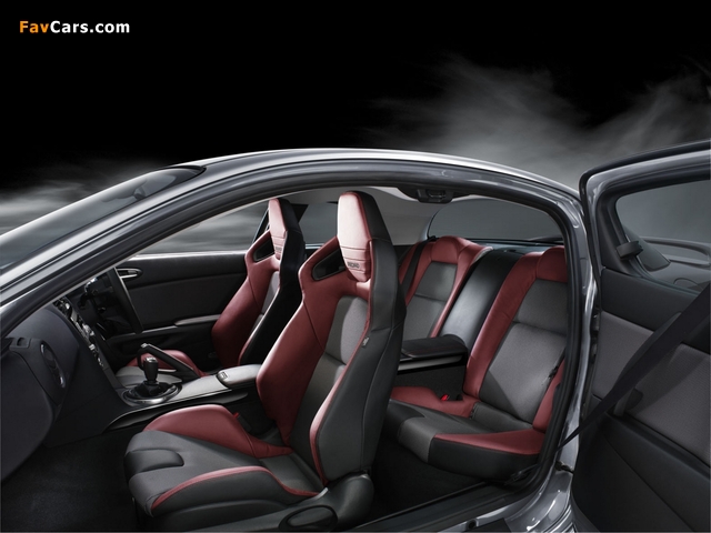 Images of Mazda RX-8 Spirit R 2011–12 (640 x 480)