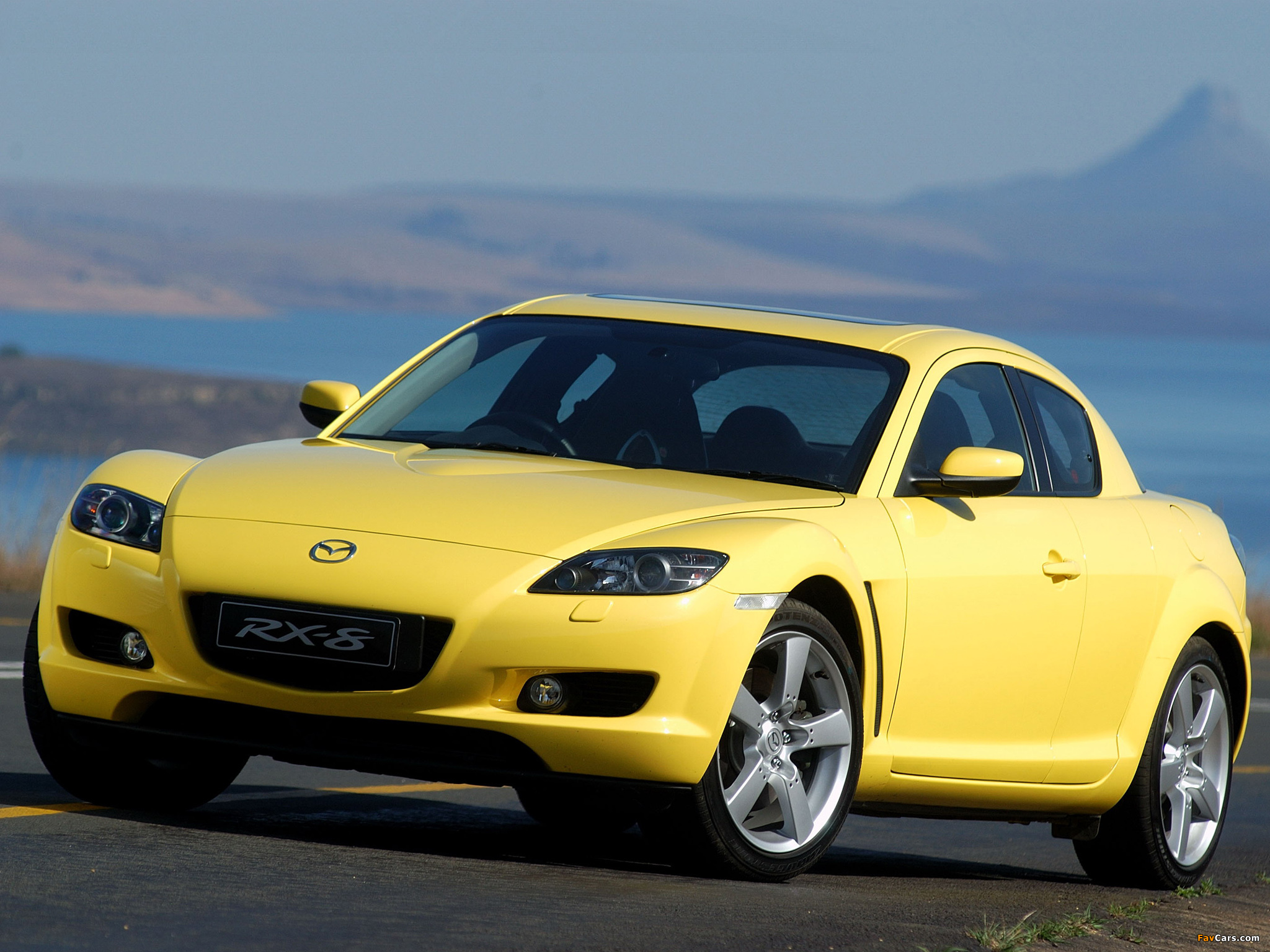 Mazda RX-8 ZA-spec 2003–08 images (2048 x 1536)