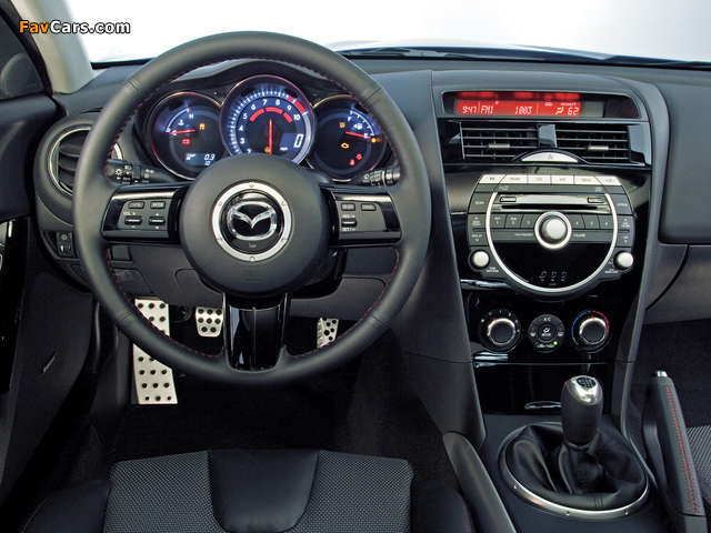 Photos of Mazda RX-8 Type RS US-spec 2008–11 (640 x 480)