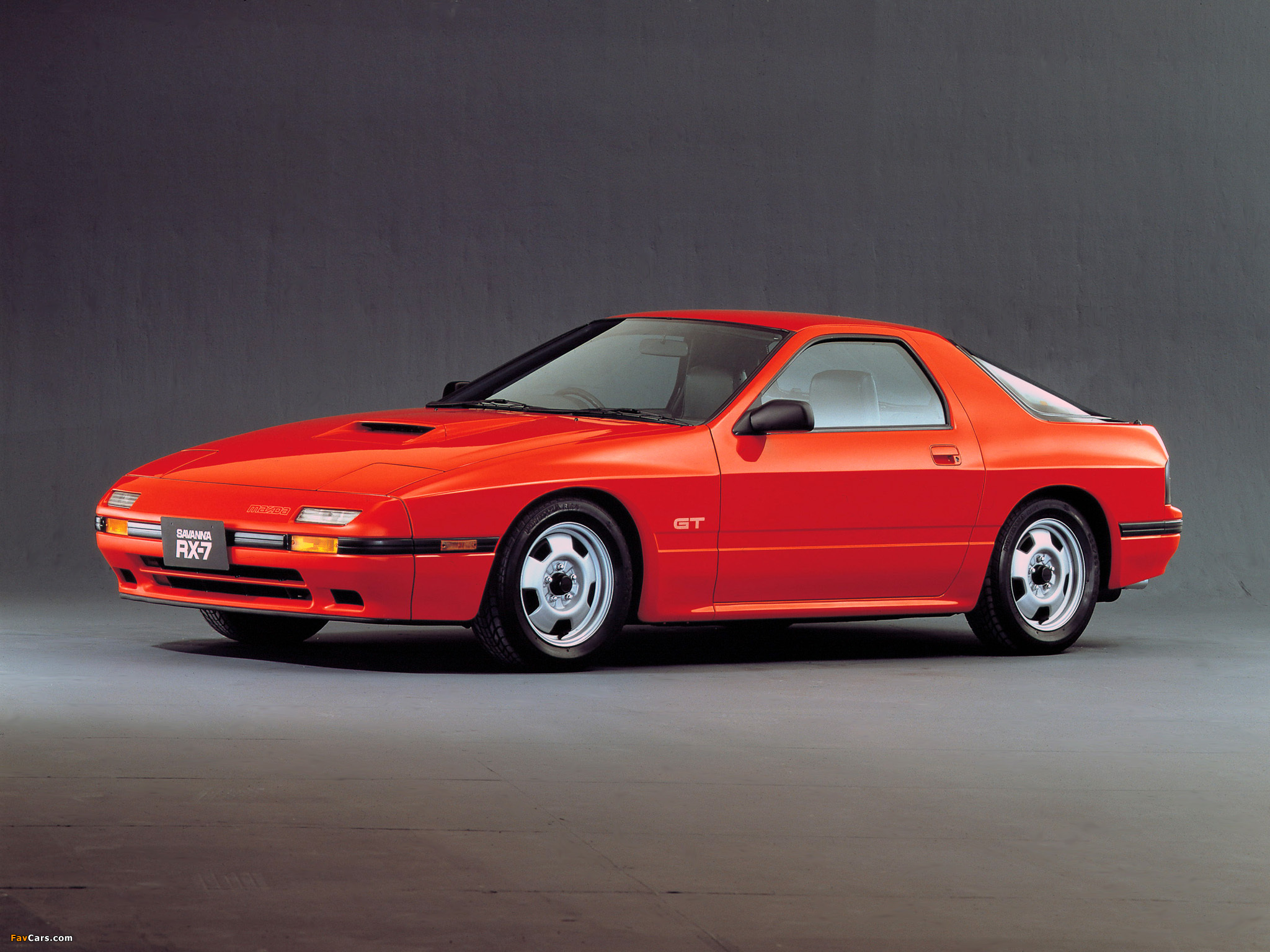 Mazda Savanna RX-7 GT (FC) 1985–91 pictures (2048 x 1536)