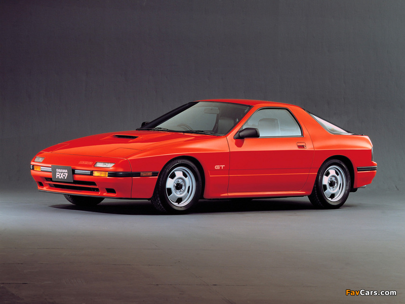 Mazda Savanna RX-7 GT (FC) 1985–91 pictures (800 x 600)