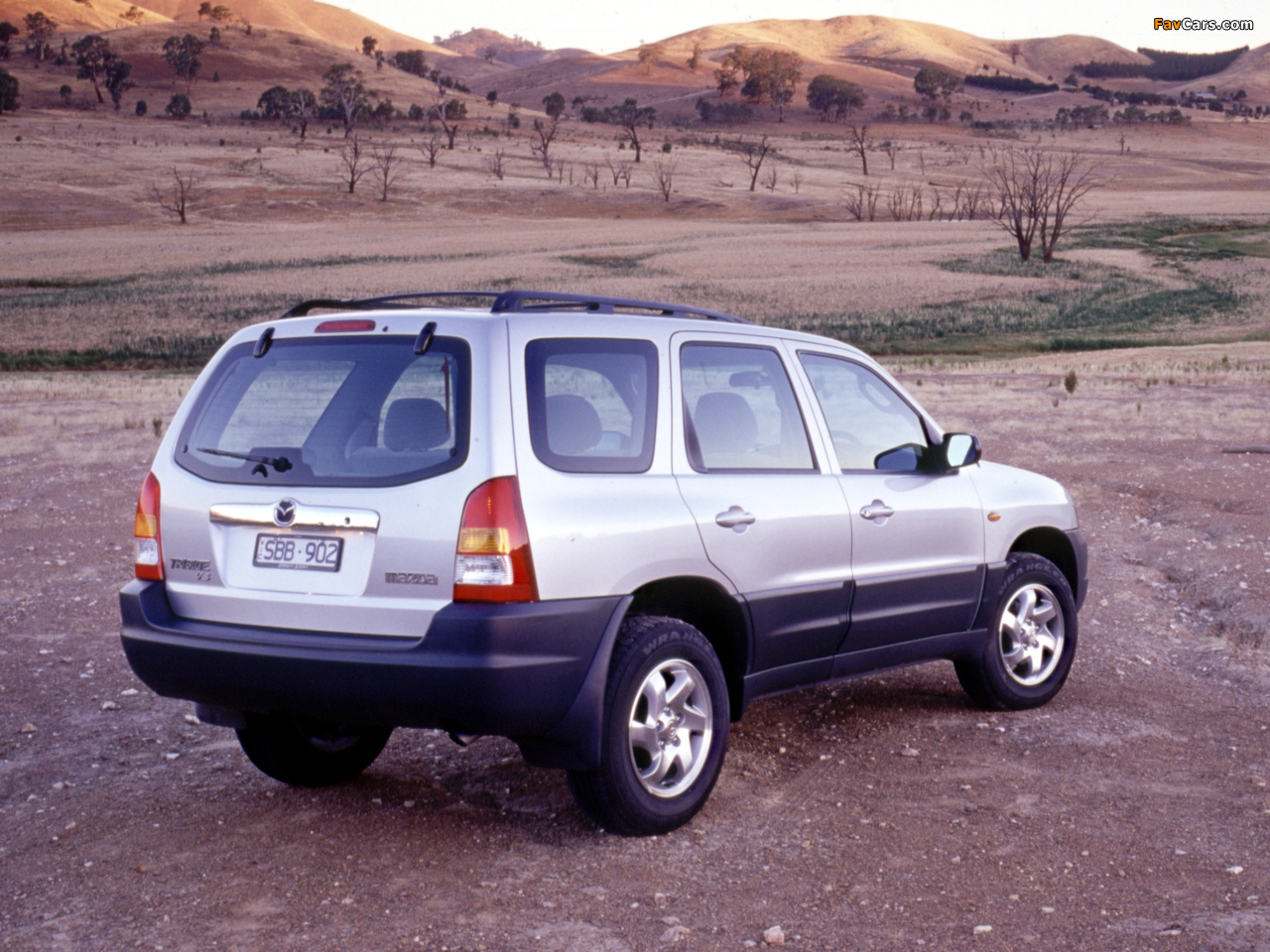 Mazda Tribute AU-spec (J14) 2001–2004 photos (1280 x 960)