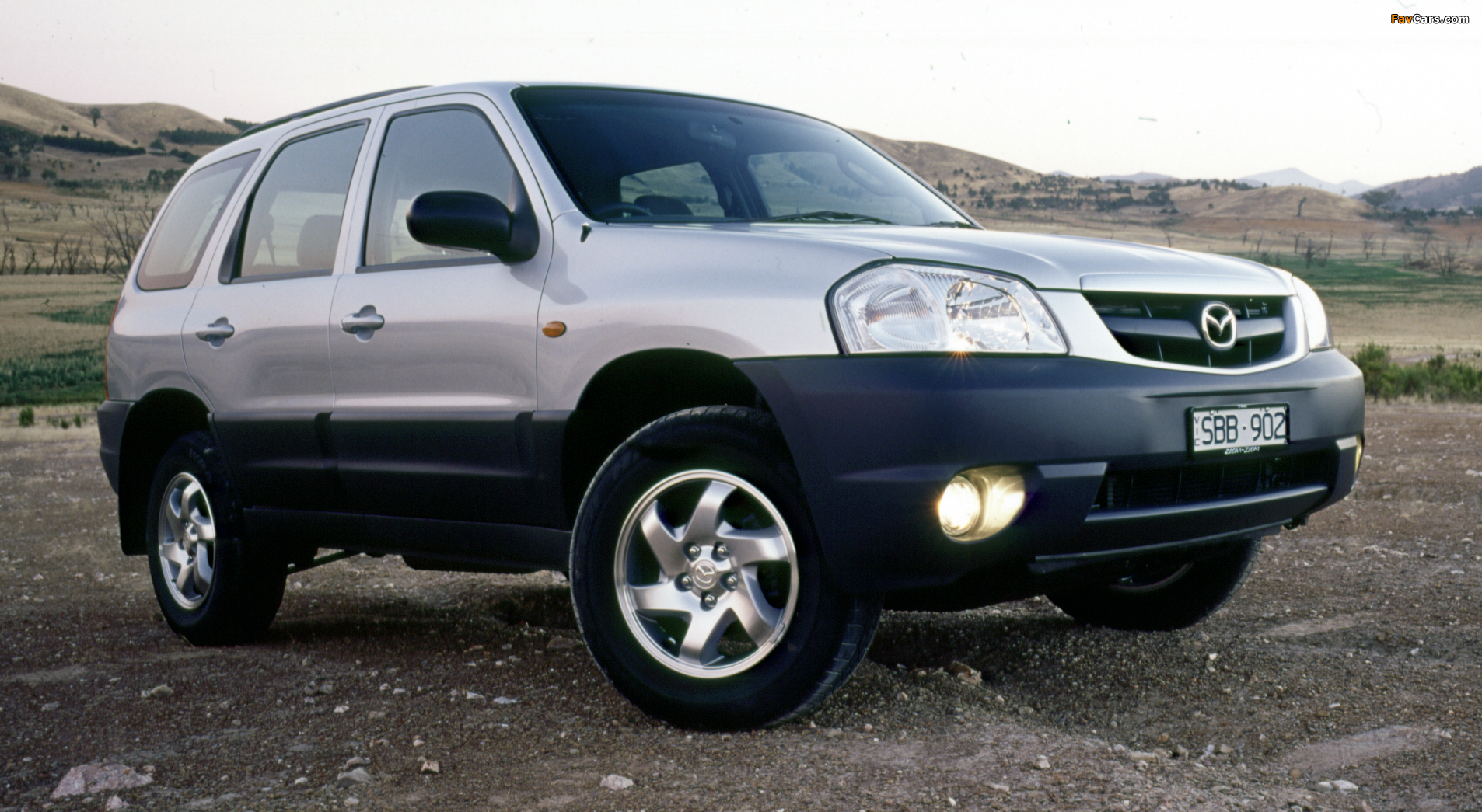 Mazda Tribute AU-spec (J14) 2001–2004 photos (1906 x 1045)