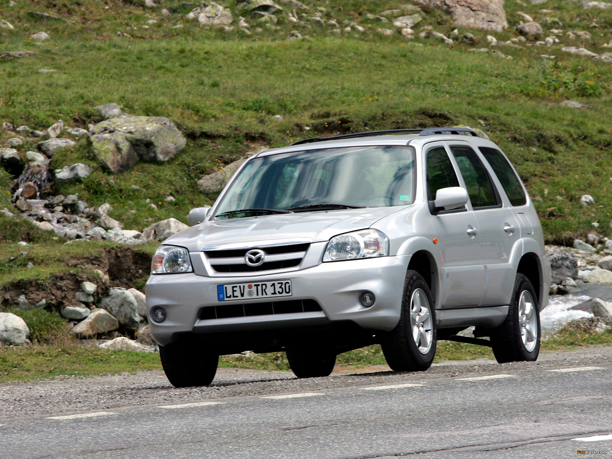 Pictures of Mazda Tribute 2004–07 (2048 x 1536)