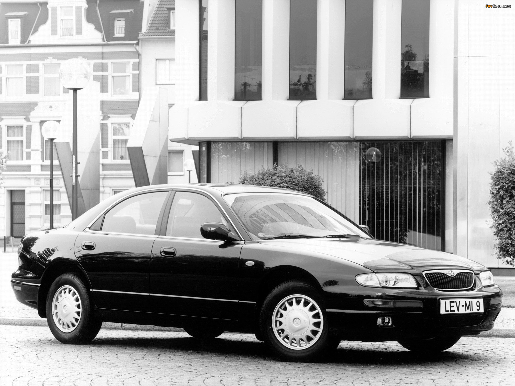 Photos of Mazda Xedos 9 1993–99 (2048 x 1536)