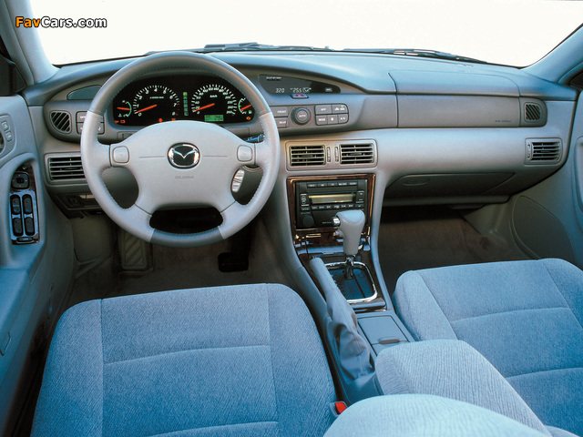 Photos of Mazda Xedos 9 2000–02 (640 x 480)