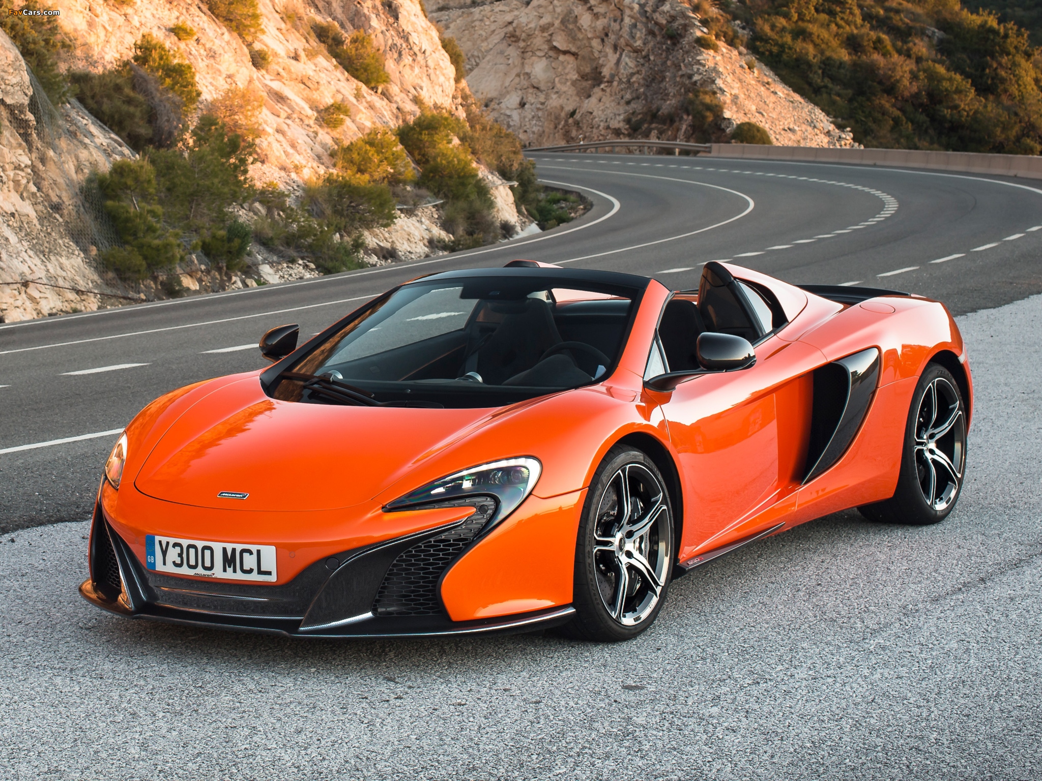 McLaren 650S Spyder 2014 wallpapers (2048 x 1536)