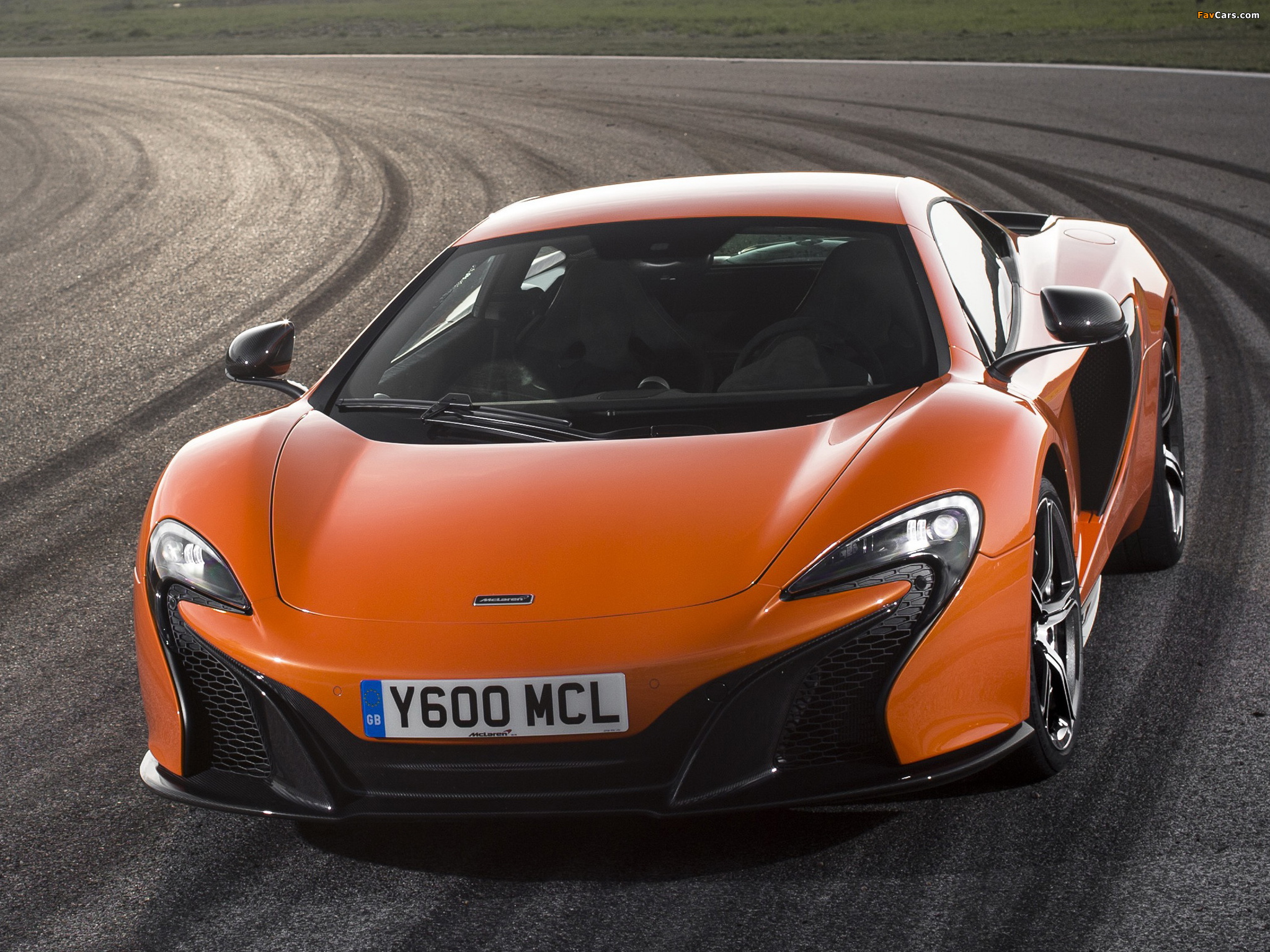 McLaren 650S 2014 wallpapers (2048 x 1536)