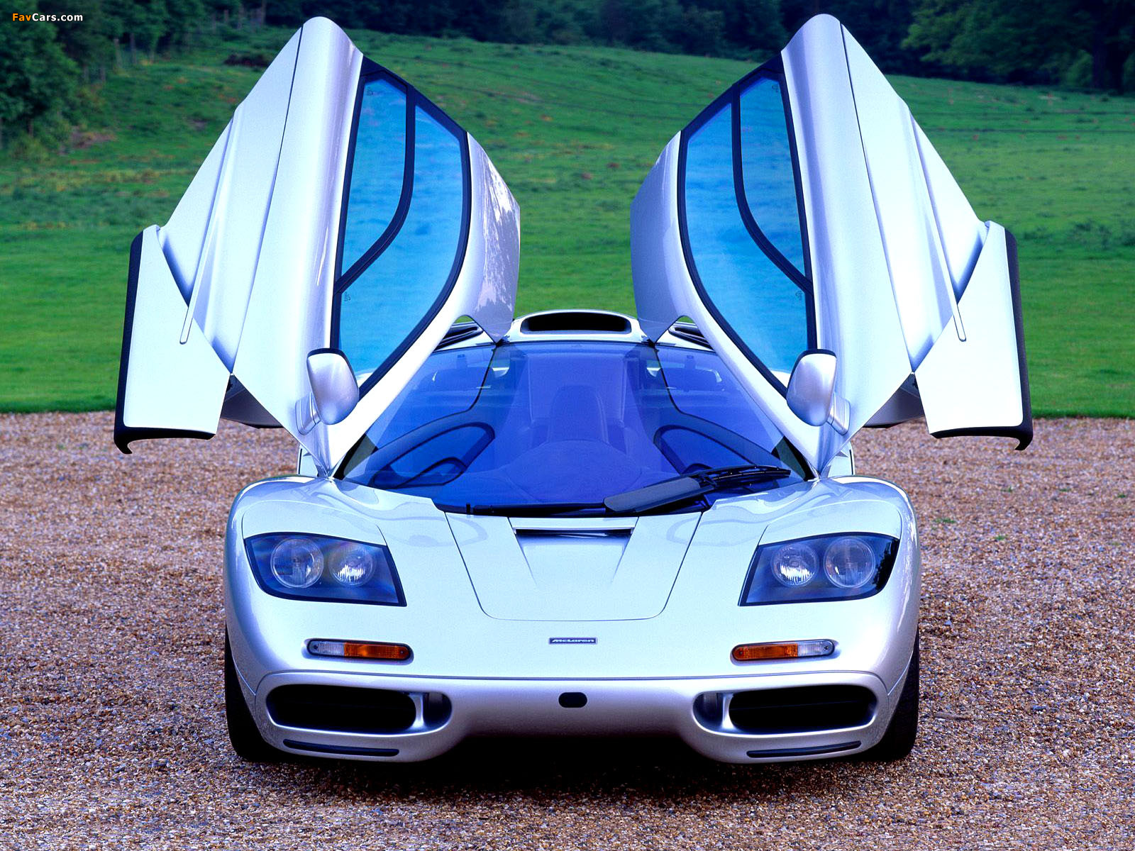 McLaren F1 1993–98 photos (1600 x 1200)