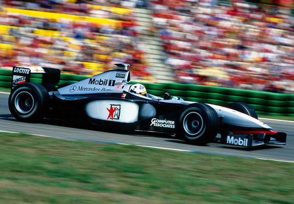 Images of McLaren Mercedes-Benz MP4-13 1998