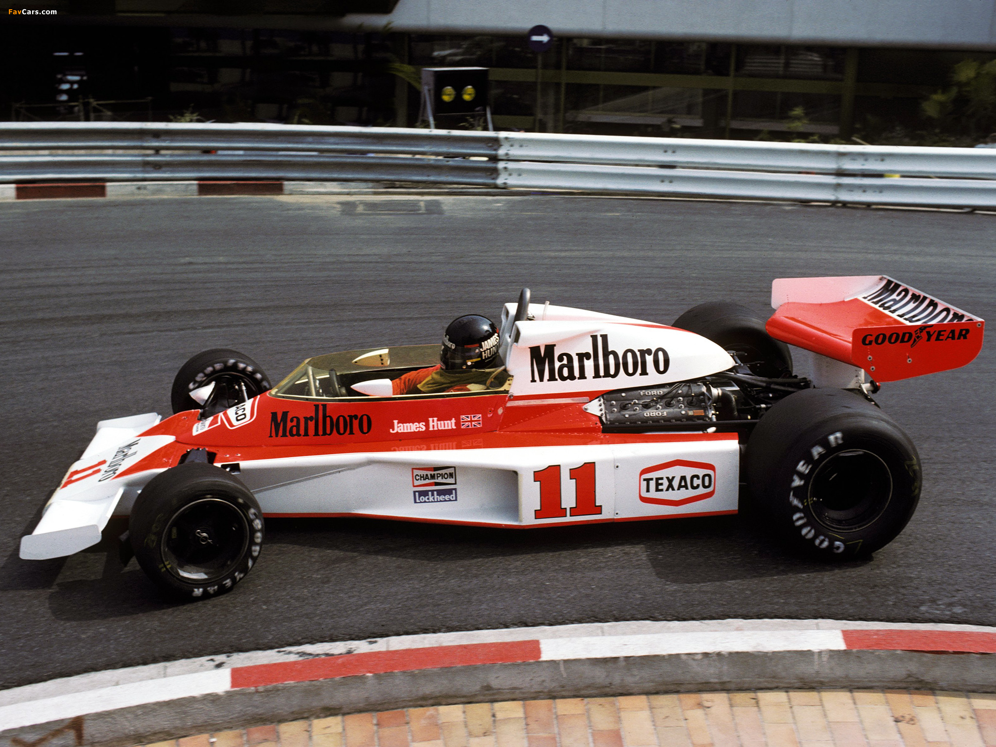 Images of McLaren M23B 1976 (2048 x 1536)